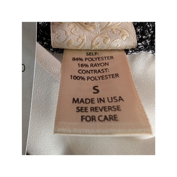 NWT Daytrip By Buckle Long Sleeve Tope‎ Black Beaded Neck Women's Small - Picture 4 of 5